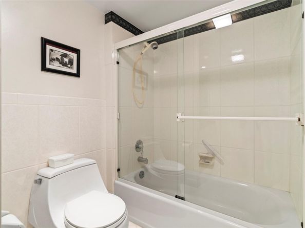 3050 NE 47th Ct 502 & 503, Fort Lauderdale FL 33308
