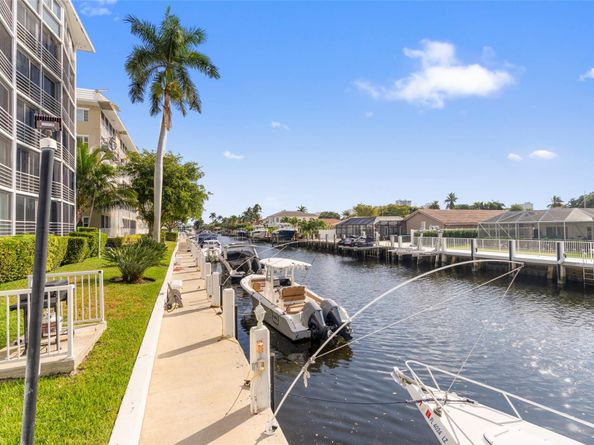 3050 NE 47th Ct 502 & 503, Fort Lauderdale FL 33308