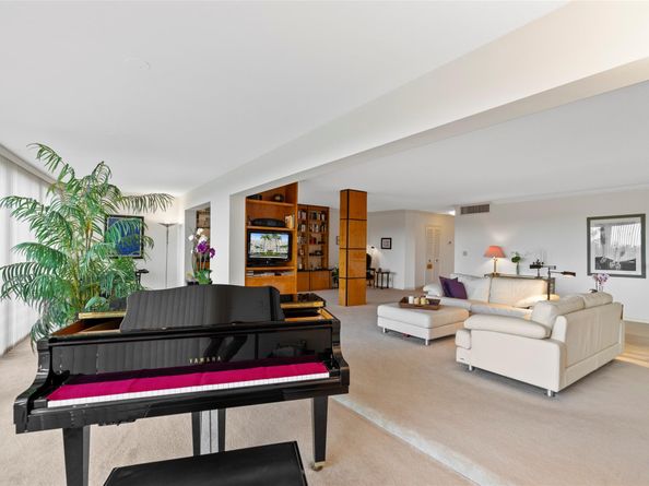 3050 NE 47th Ct 502 & 503, Fort Lauderdale FL 33308