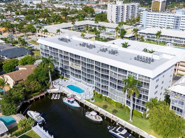 3050 NE 47th Ct 502 & 503, Fort Lauderdale FL 33308