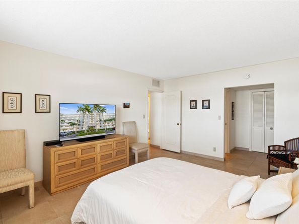 3050 NE 47th Ct 502 & 503, Fort Lauderdale FL 33308