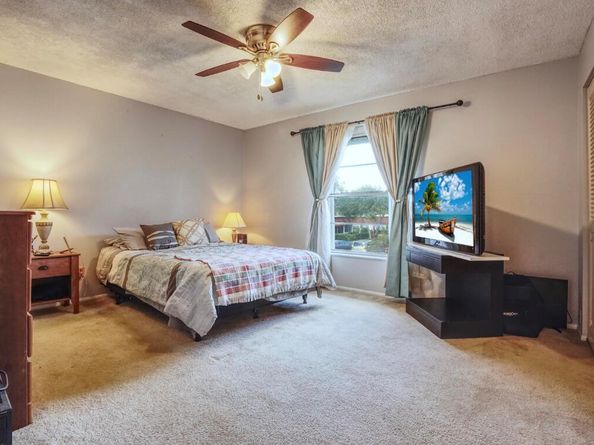 12012 Greenway Circle S 209, Royal Palm Beach FL 33411