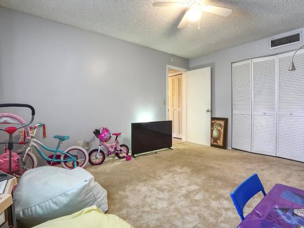 12012 Greenway Circle S 209, Royal Palm Beach FL 33411