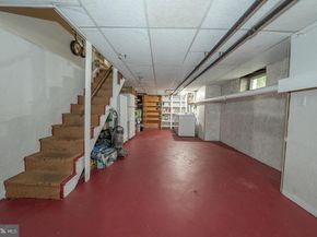 436 Saint Davids Avenue, Wayne PA 19087