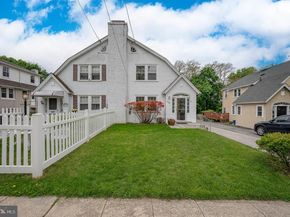 436 Saint Davids Avenue, Wayne PA 19087