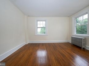 436 Saint Davids Avenue, Wayne PA 19087