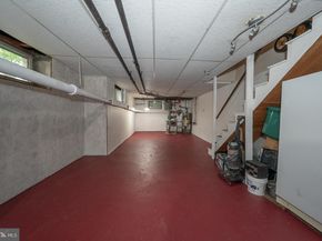 436 Saint Davids Avenue, Wayne PA 19087