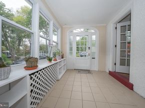 436 Saint Davids Avenue, Wayne PA 19087