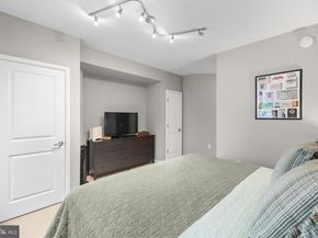 1021 N Garfield Street 238, Arlington VA 22201