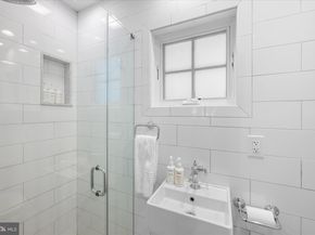 409 Kentucky Avenue SE, Washington DC 20003