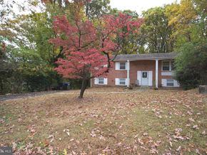 9921 Woodrow Street, Vienna VA 22181