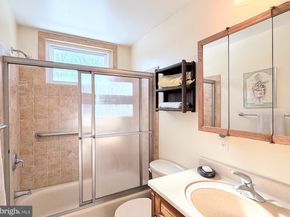 9921 Woodrow Street, Vienna VA 22181