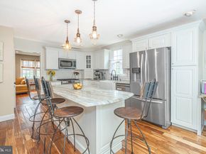 71 Oak Drive, Doylestown PA 18901