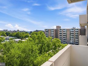 240 M Street SW E702, Washington DC 20024
