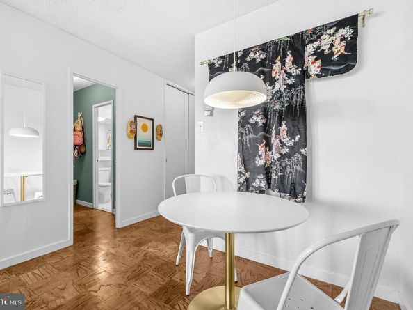 240 M Street SW E702, Washington DC 20024