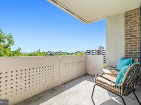 240 M Street SW E702, Washington DC 20024