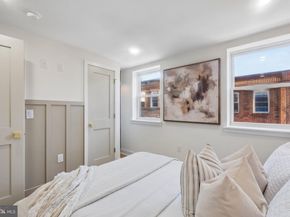 924 Cantrell Street, Philadelphia PA 19148