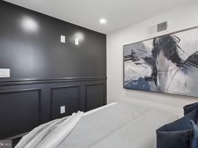 924 Cantrell Street, Philadelphia PA 19148