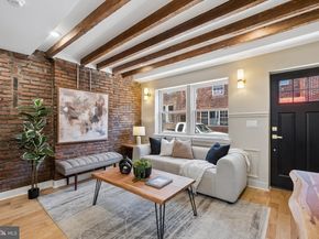 924 Cantrell Street, Philadelphia PA 19148