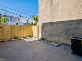 924 Cantrell Street, Philadelphia PA 19148