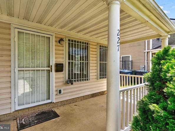 227 54TH Street NE, Washington DC 20019