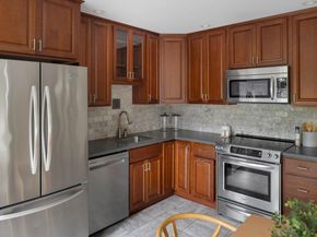 465 E State Street, Doylestown PA 18901