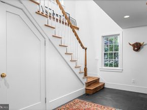 465 E State Street, Doylestown PA 18901