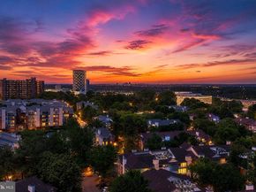 8220 Crestwood Heights 1517, Tysons VA 22102