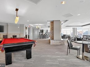 8220 Crestwood Heights 1517, Tysons VA 22102