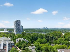 8220 Crestwood Heights 1517, Tysons VA 22102