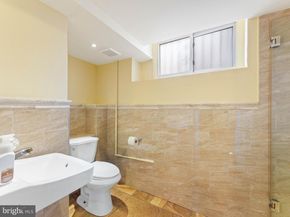 2251 S Hemberger Street, Philadelphia PA 19145