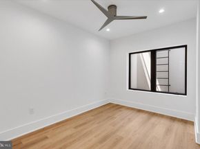 1002 Avery Court SW, Vienna VA 22180