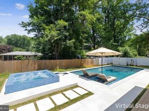 1002 Avery Court SW, Vienna VA 22180
