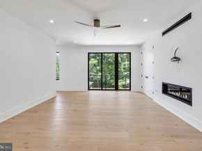 1002 Avery Court SW, Vienna VA 22180