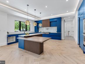 1002 Avery Court SW, Vienna VA 22180