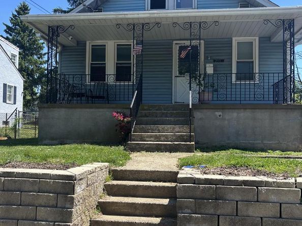 251 Fitzwatertown Road, Willow Grove PA 19090