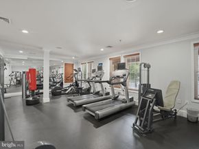 2301 25TH Street S 4301, Arlington VA 22206