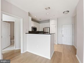 2301 25TH Street S 4301, Arlington VA 22206