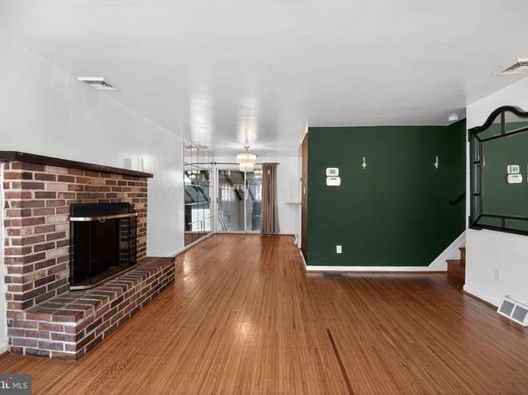 311 Limekiln Pike, Glenside PA 19038