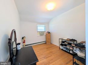 408 Dalmas Avenue, Glenolden PA 19036