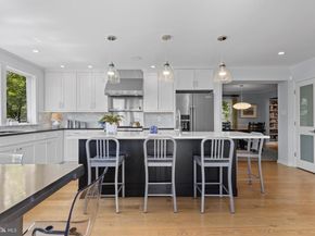 230 E Beechtree Lane, Wayne PA 19087