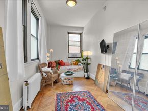 250 S 13TH Street 1D, Philadelphia PA 19107