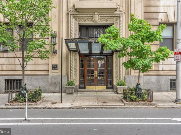 250 S 13TH Street 1D, Philadelphia PA 19107