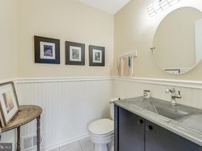 11686 Stockbridge Lane, Reston VA 20194