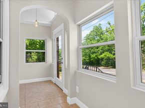 4448 W Braddock Road, Alexandria VA 22304