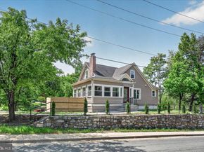 4448 W Braddock Road, Alexandria VA 22304