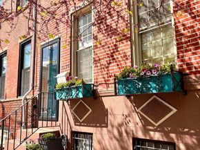 1139 Tasker Street, Philadelphia PA 19148