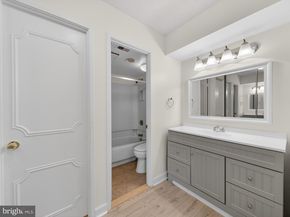 8360 Greensboro Drive 926, Mclean VA 22102