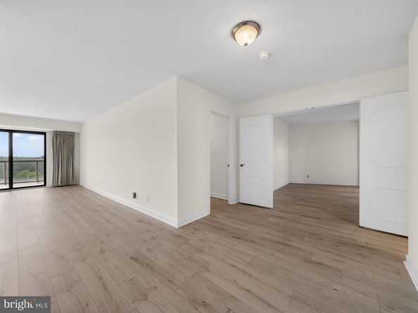 8360 Greensboro Drive 926, Mclean VA 22102