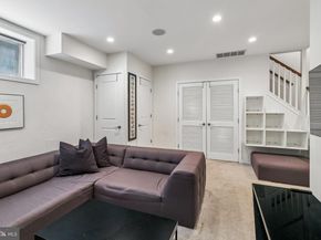 811 S 20TH Street B, Philadelphia PA 19146